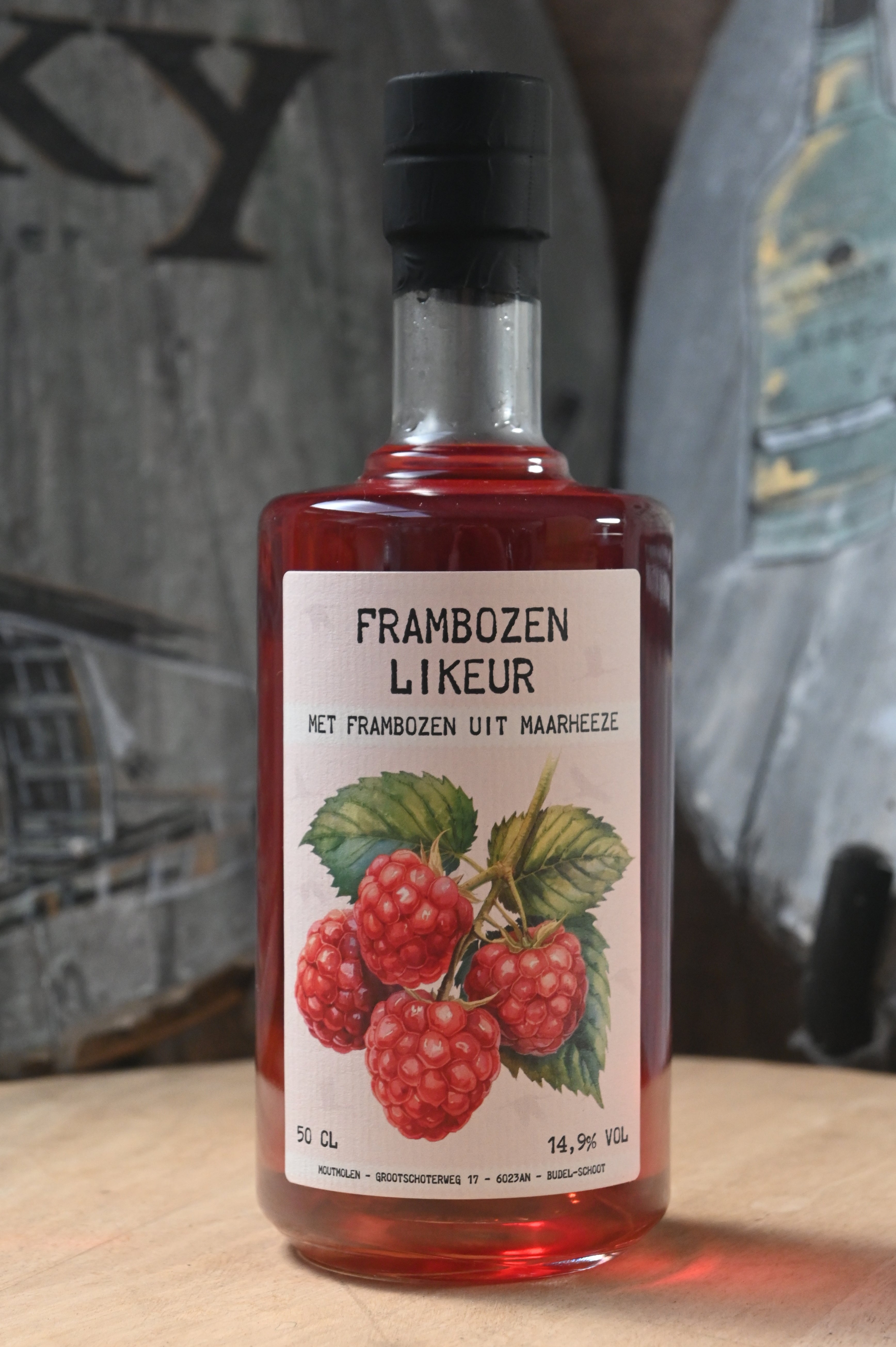 Frambozenlikeur - met frambozen uit Maarheeze